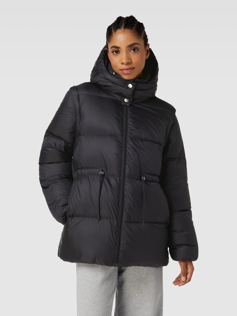 Steppjacke mit seitlichen Eingrifftaschen in schwarz