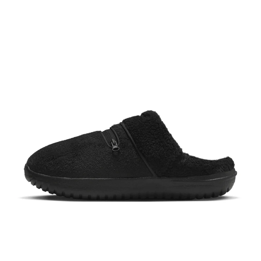 Nike Burrow SE DR8882-001 / schwarz