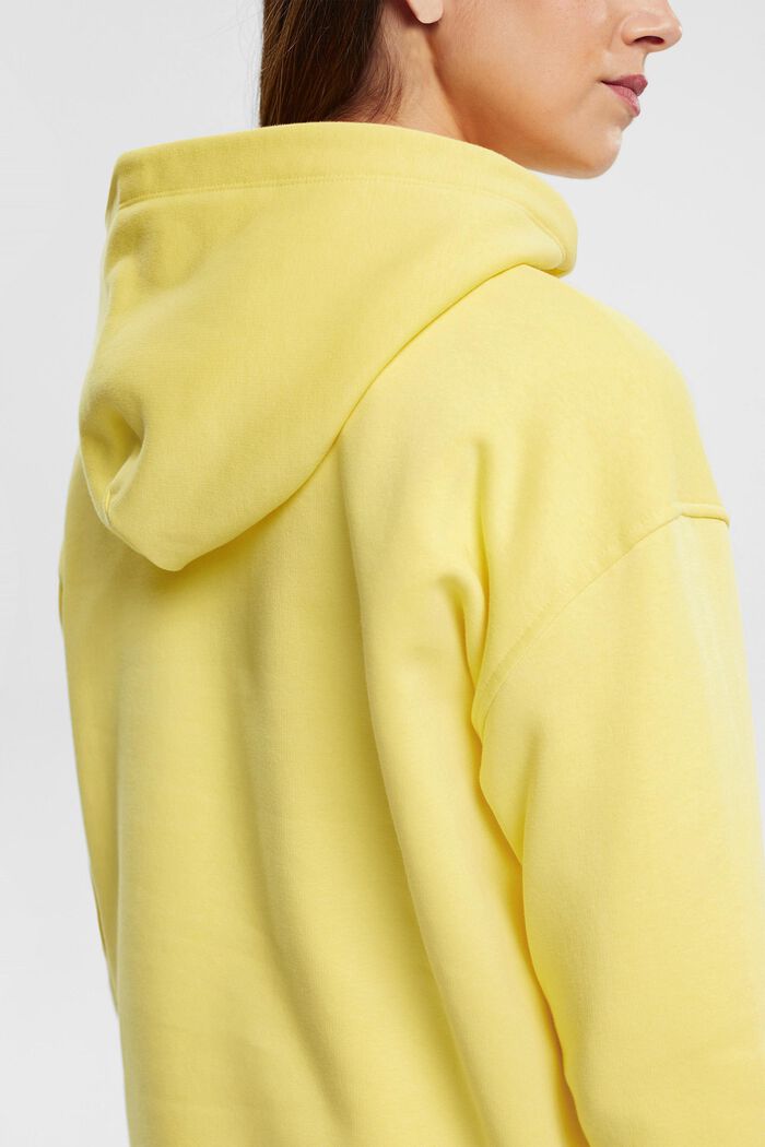 Hoodie mit Logostickerei