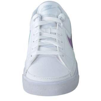 Nike Court Legacy NN Sneaker in weiß