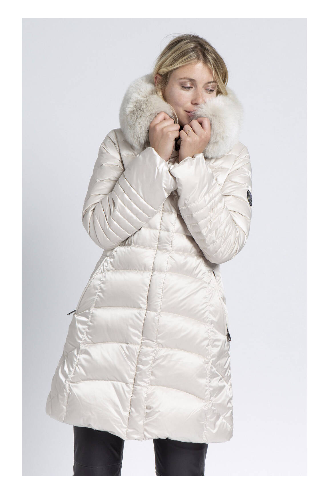 Giorgio Mario Doudounes Femme couleur beige