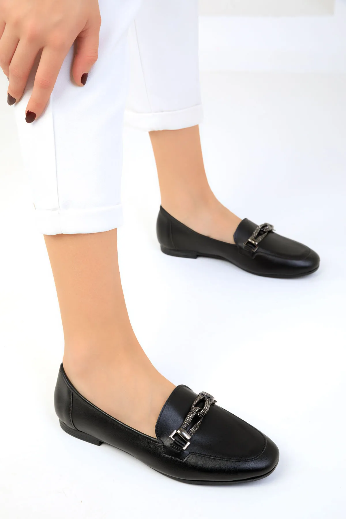 SOHO  Schwarze Ballerinas für Damen 18888