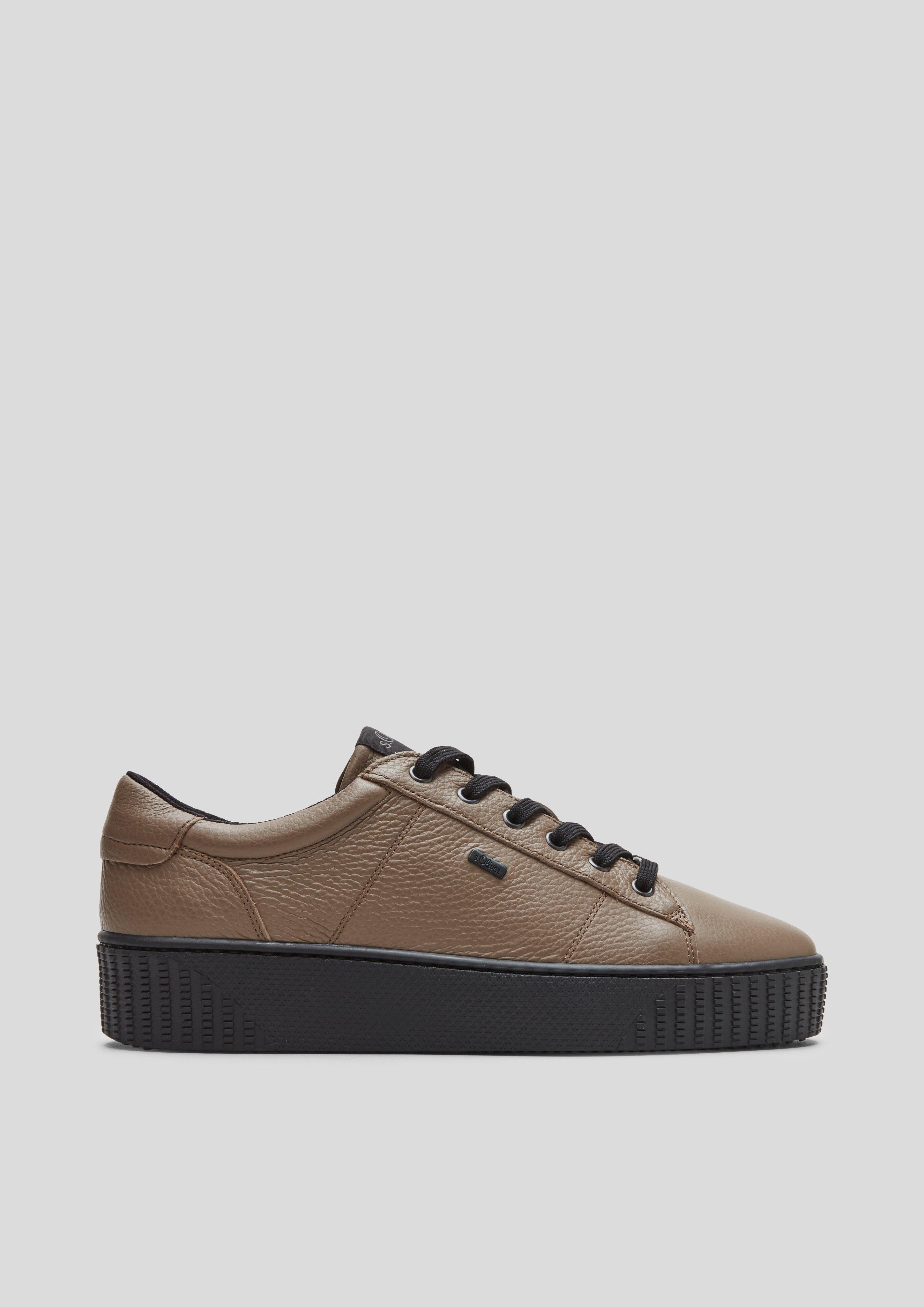 Sneaker aus Leder  101.107.106.23666-341