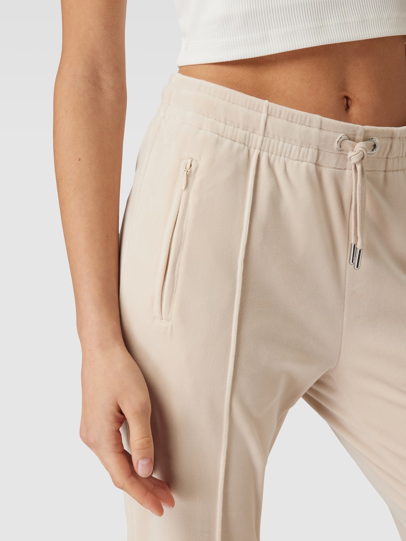 Trackpants mit fixierten Bügelfalten Modell 'TINA' in sand