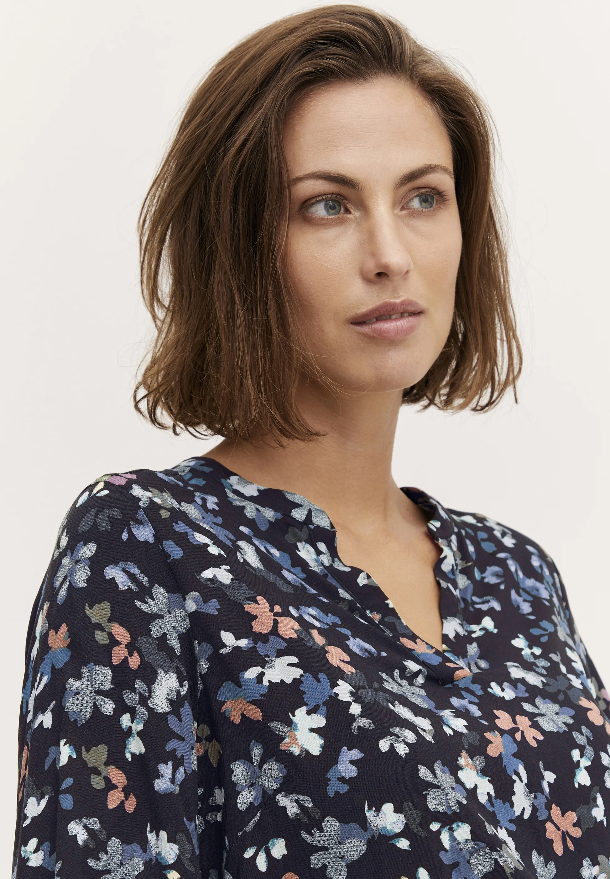 Blusa francesa FRFLOW BL