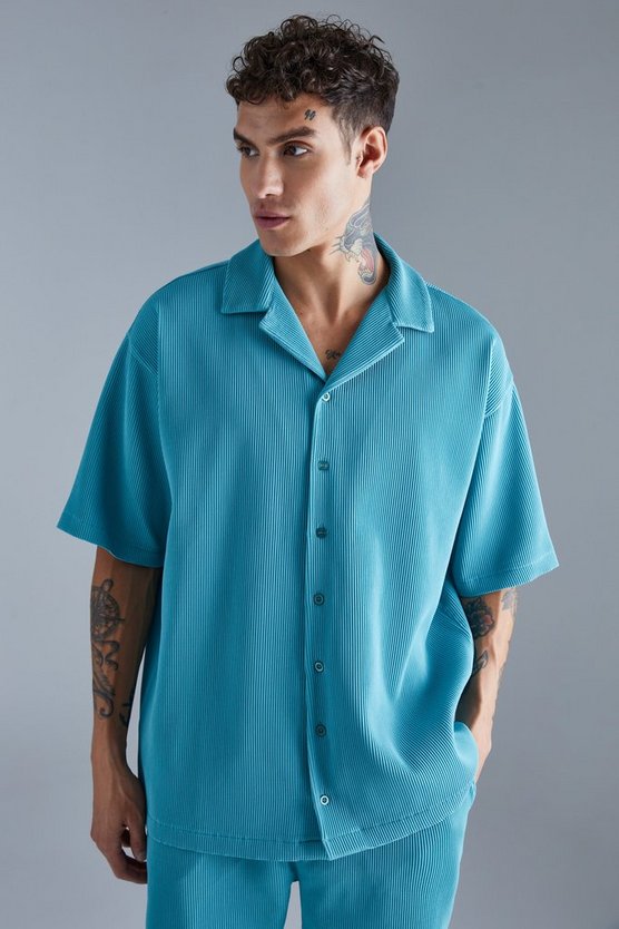 Kurzärmliges Oversize Hemd & Shorts