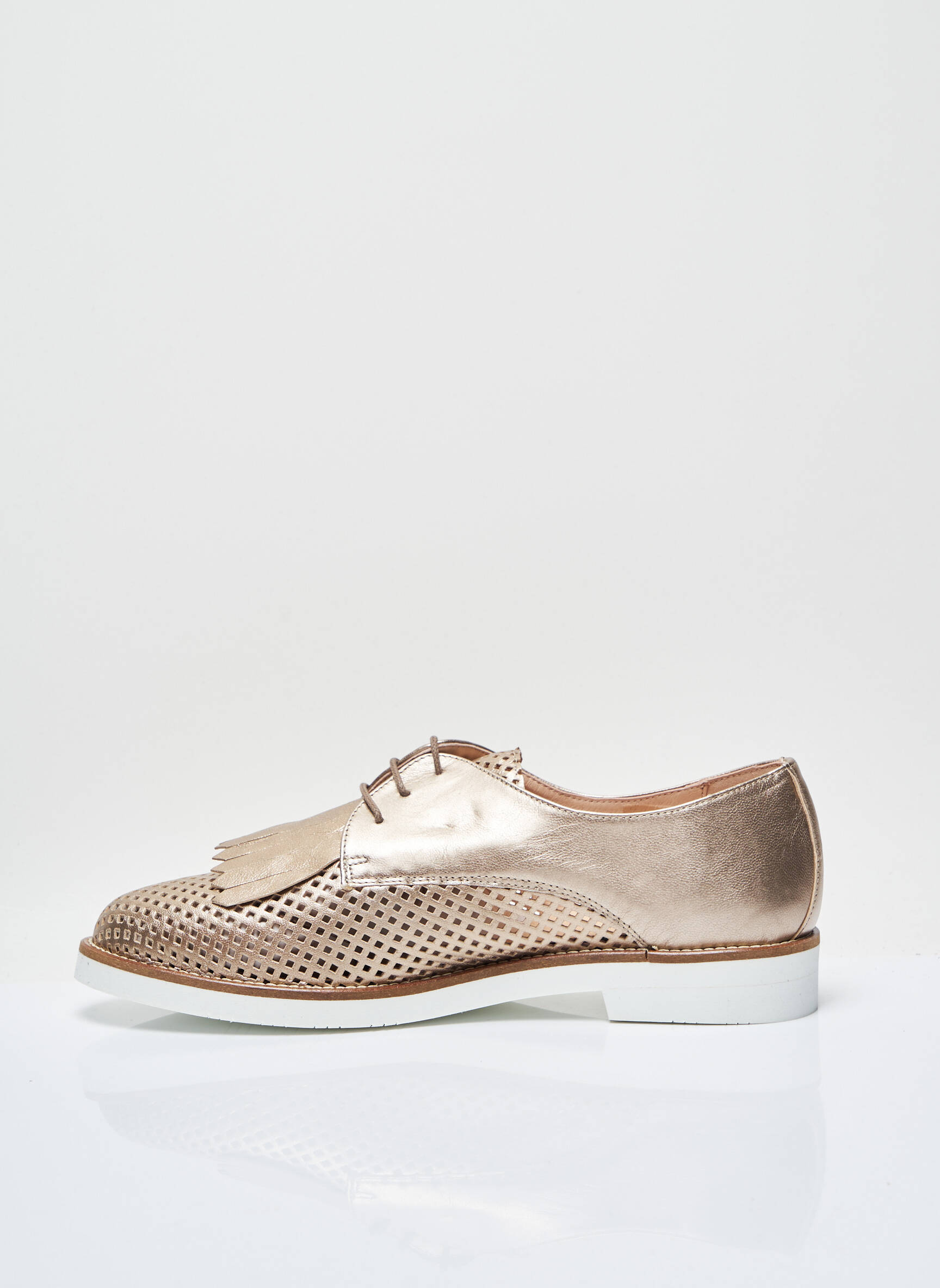 Alfa Derby Femme couleur beige