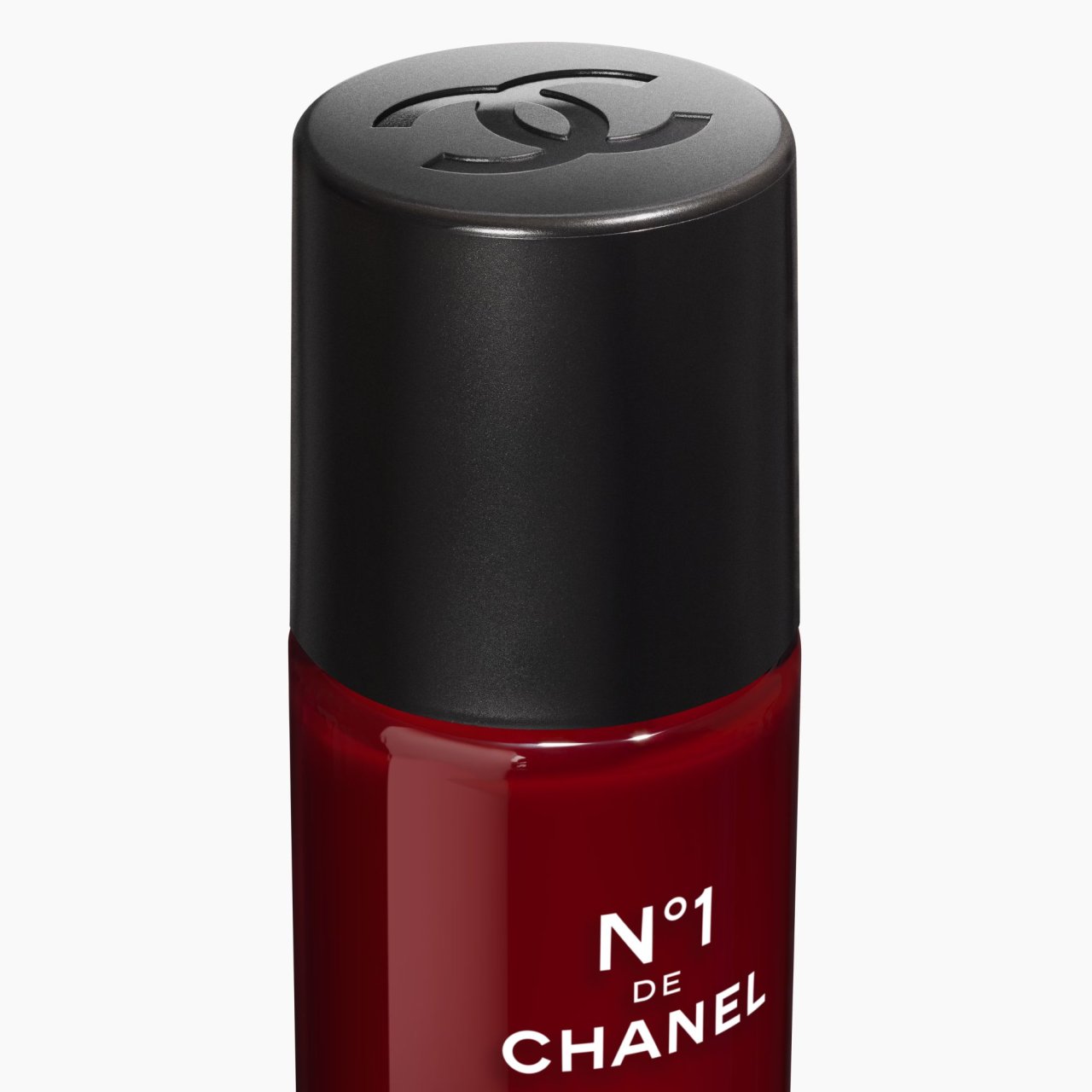 CHANEL N°1 DE CHANEL REVITALISIERENDES AUGENSERUM GLÄTTET – ERFRISCHT – ÖFFNET DEN BLICK