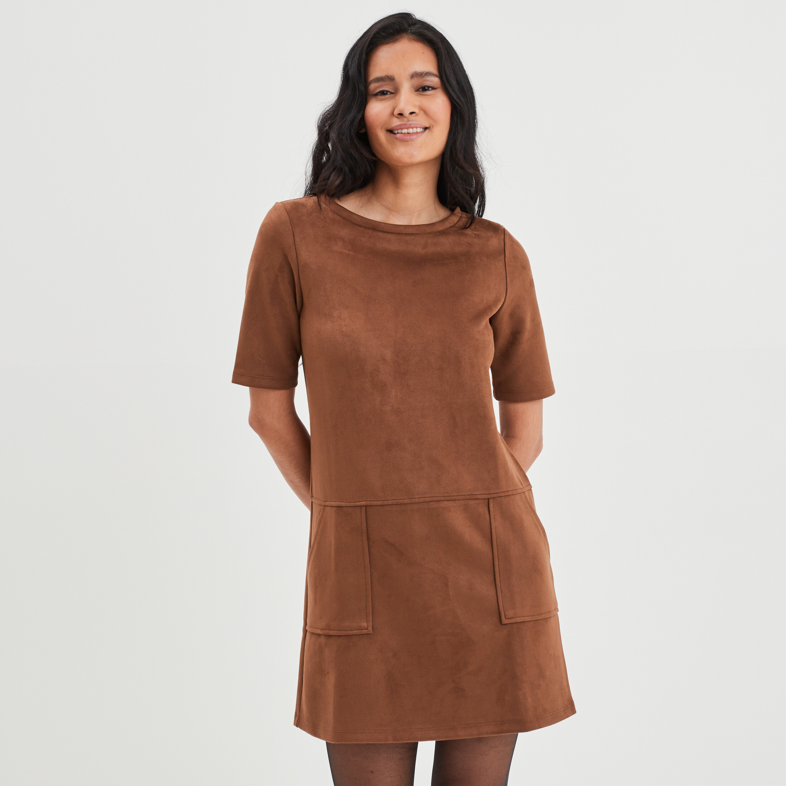Robe suédine droite avec poches marron foncé femme | La Halle