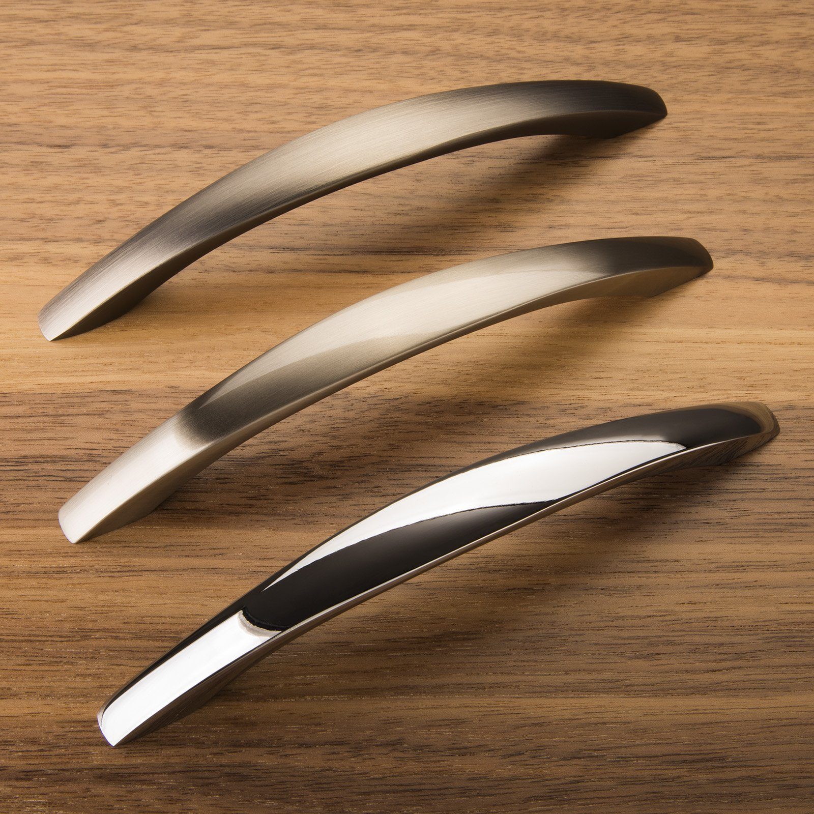 SO-TECH® Möbelgriff Bügelgriff DEJA BA 128 mm - incl. Schrauben, Griff Schrankgriff Schubladengriff - incl. Schrauben