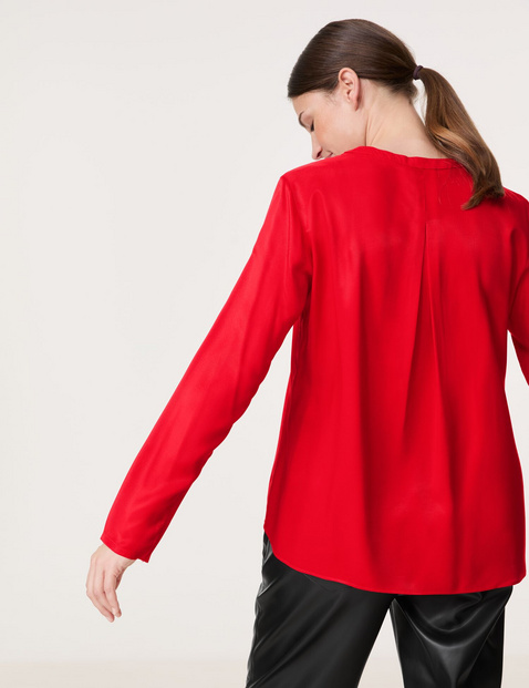 Nachhaltige Bluse mit Tunikaausschnitt