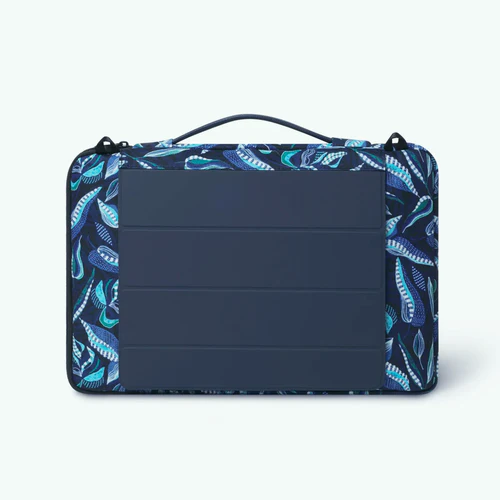 Fontainebleau 15/16 inch blue laptop sleeve