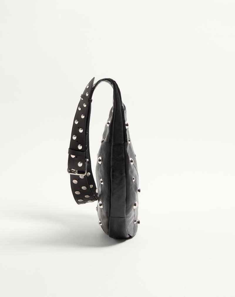 Valentino Garavani Hobo-taske i nappa med chevronmotiv og nitter