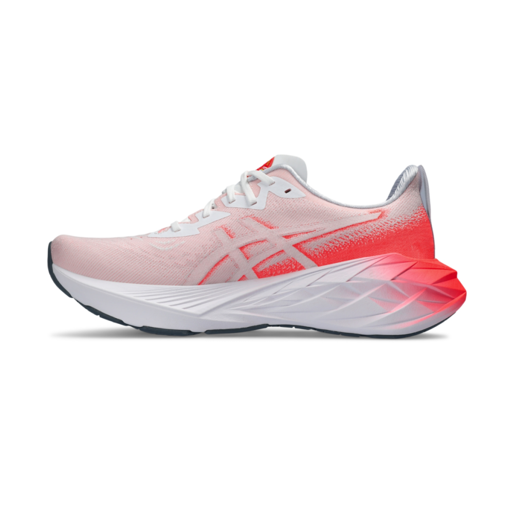 Asics Novablast 4 1011B845.100 / weiss