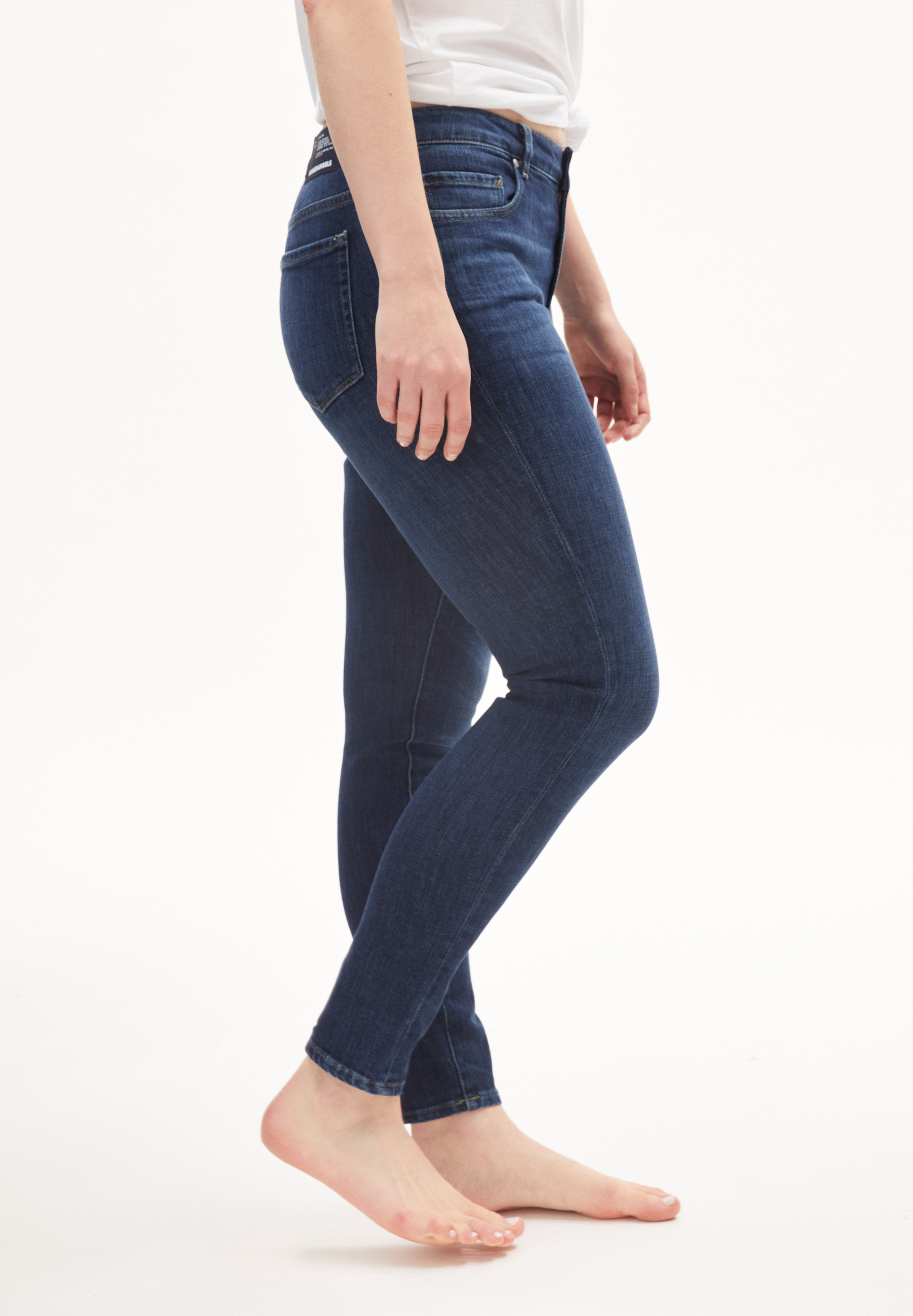 Skinny Leg Mid Waist aus Bio-Baumwoll Mix