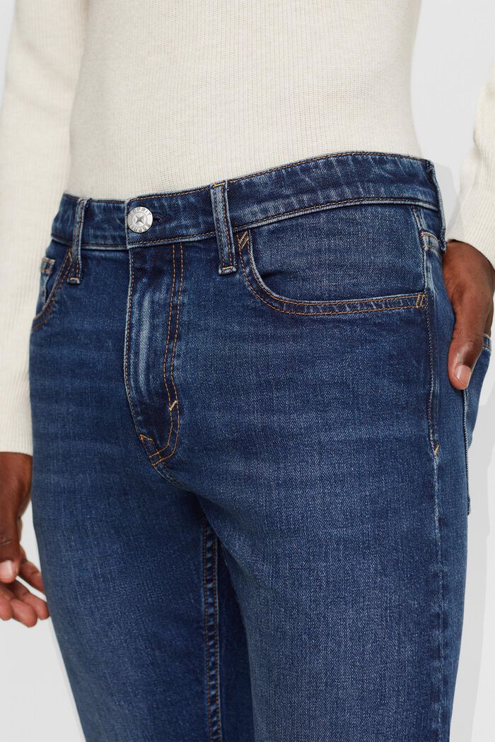 Schmale Jeans mit mittlerer Bundhöhe