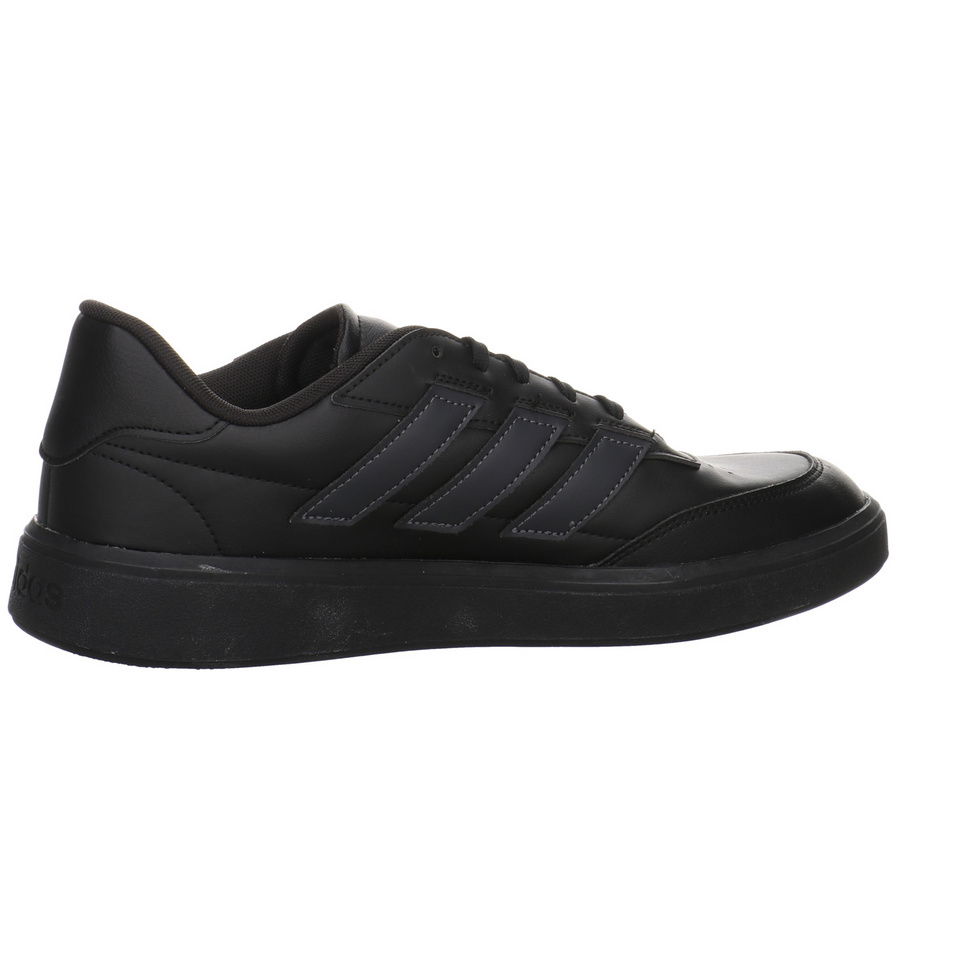 adidas Courtblock Sneaker