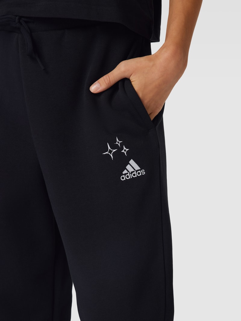 Sweatpants mit Label-Stitching in schwarz