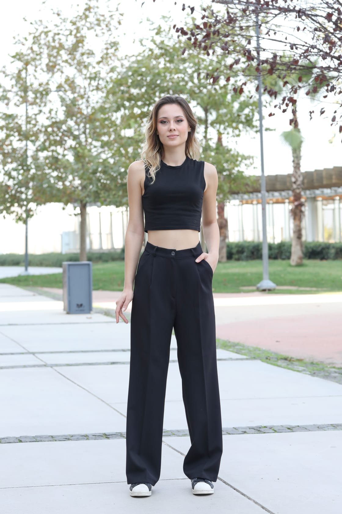 Modavitrini Palazzohose Weite Damen Hose Lässig Locker lange Hose elegant sportlich Hohe Taille, 10 Farben
