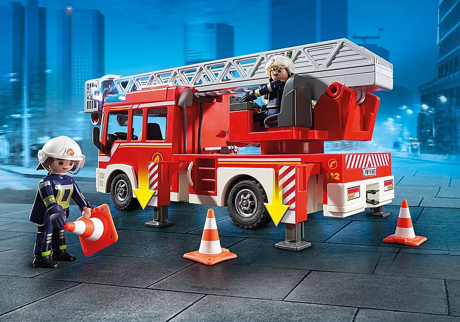 Feuerwehr-Leiterfahrzeug