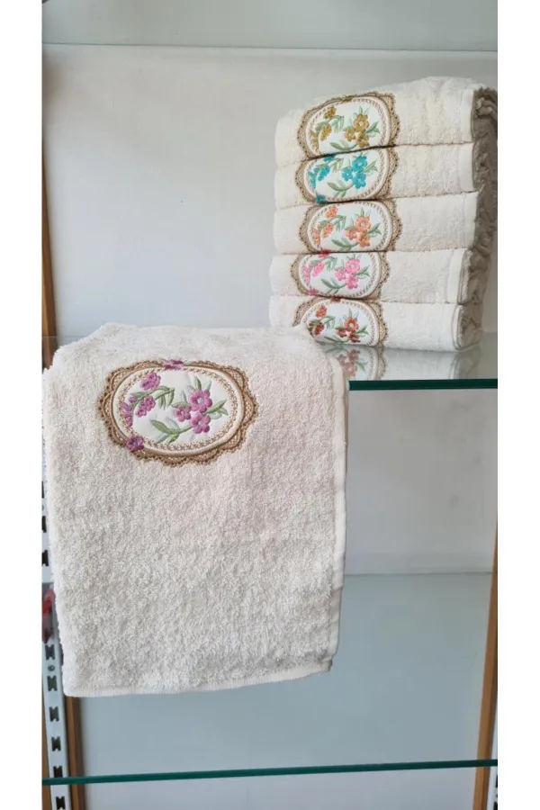 Çeyiz Diyarı  Gulistan besticktes Set mit 6 Hand- und Gesichtstüchern