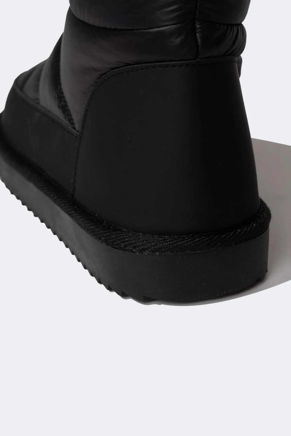 DeFacto  Stiefelette - Schwarz - Flacher Absatz