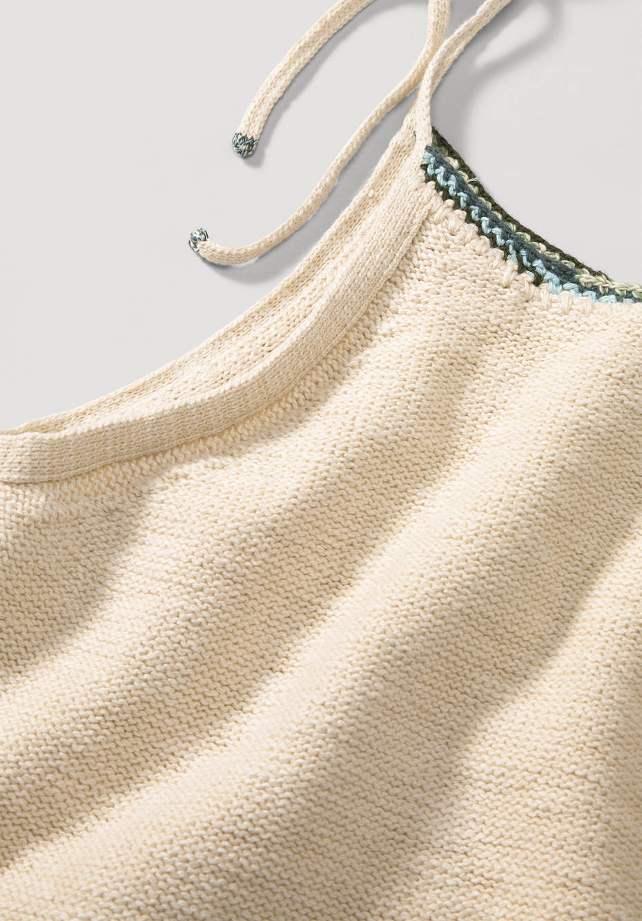 Re-Purpose Stricktop aus Bio-Baumwolle mit Kapok