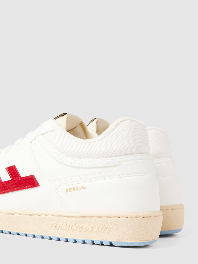 Sneaker mit Label-Details Modell 'Retro 90s' in weiß