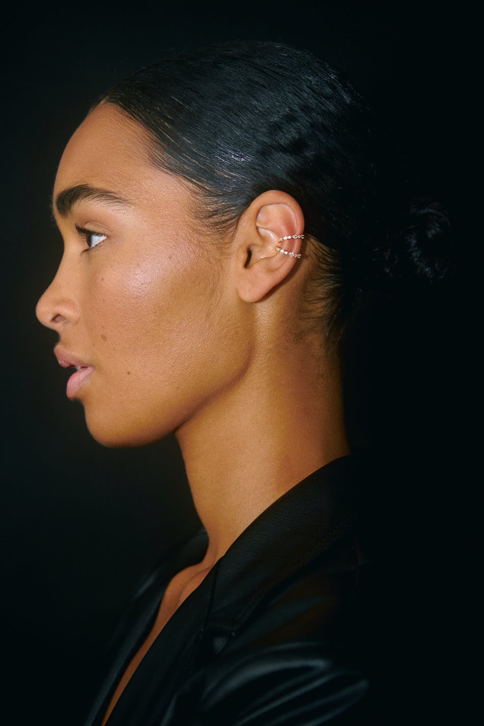 1-pack crystal gold ear cuff