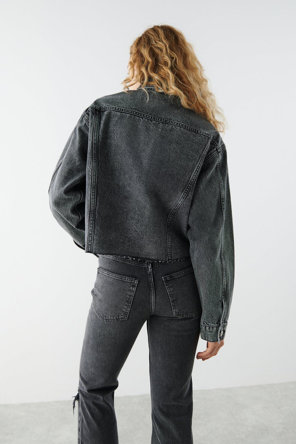 Short denim jacket