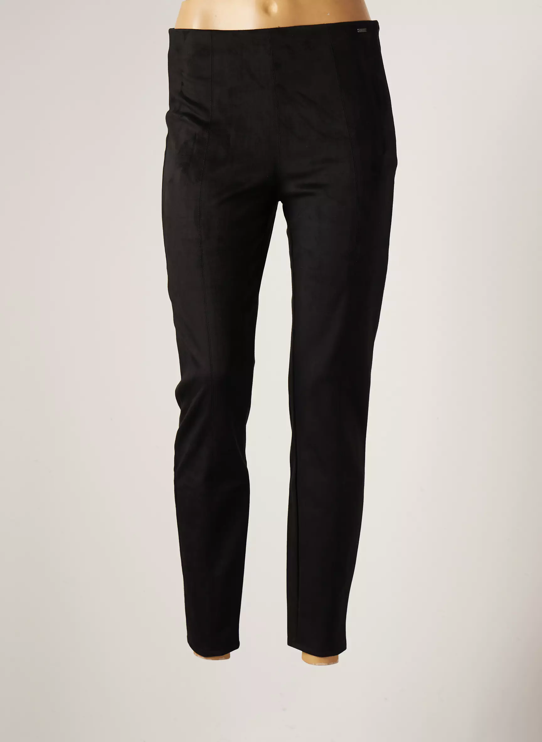 Guess Pantalons Slim Femme couleur noir