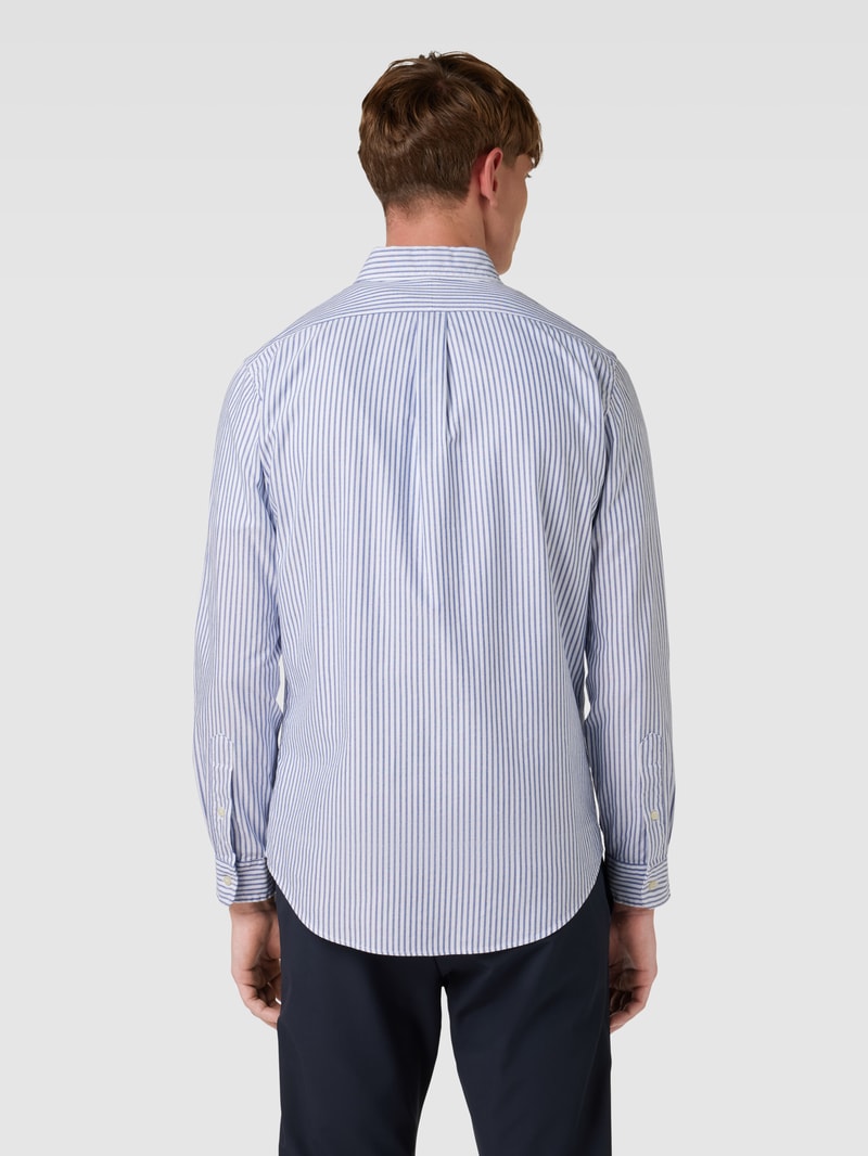 Custom Fit Freizeithemd mit Button-Down-Kragen in ozean blau
