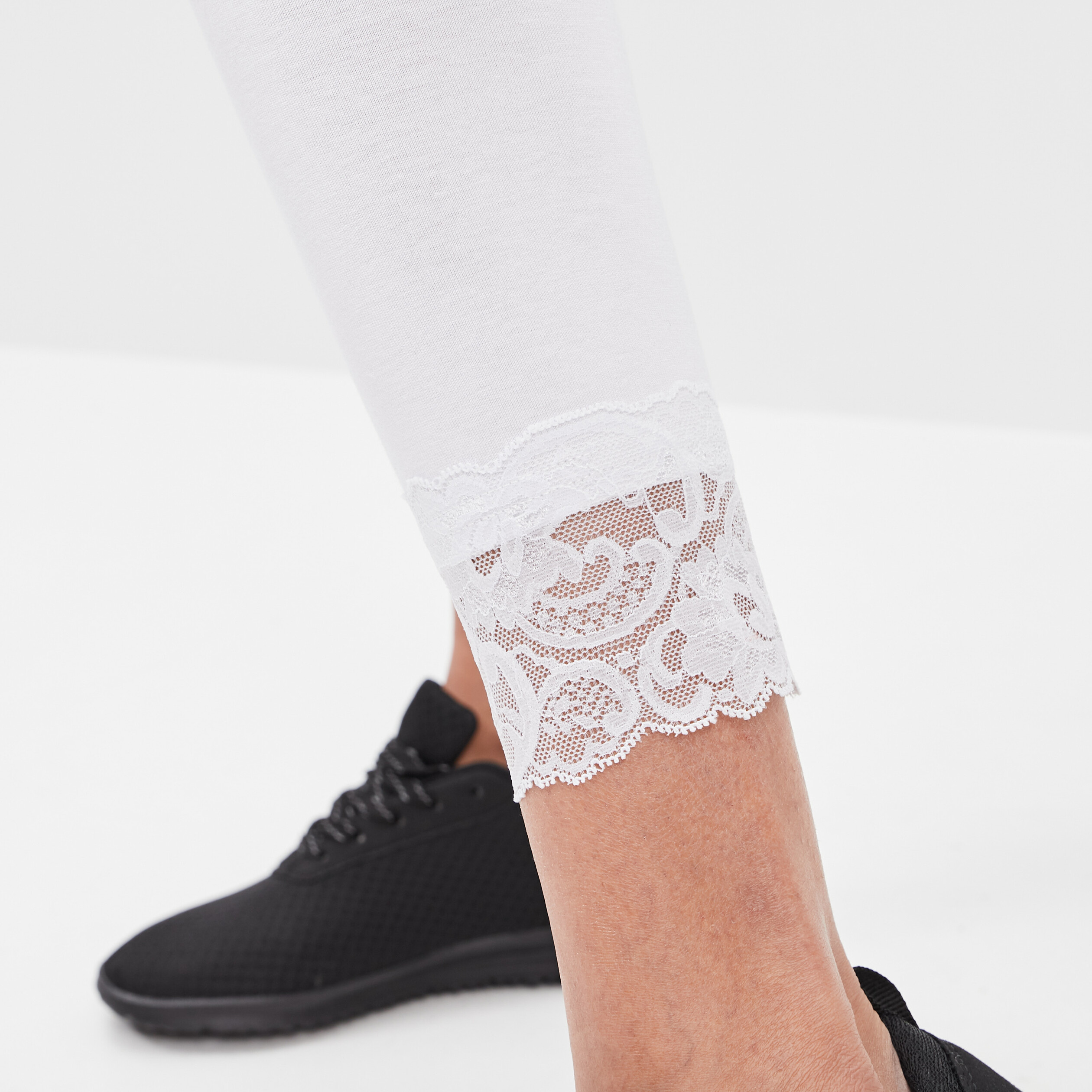 Legging 7 8ème avec dentelle blanc femme | La Halle