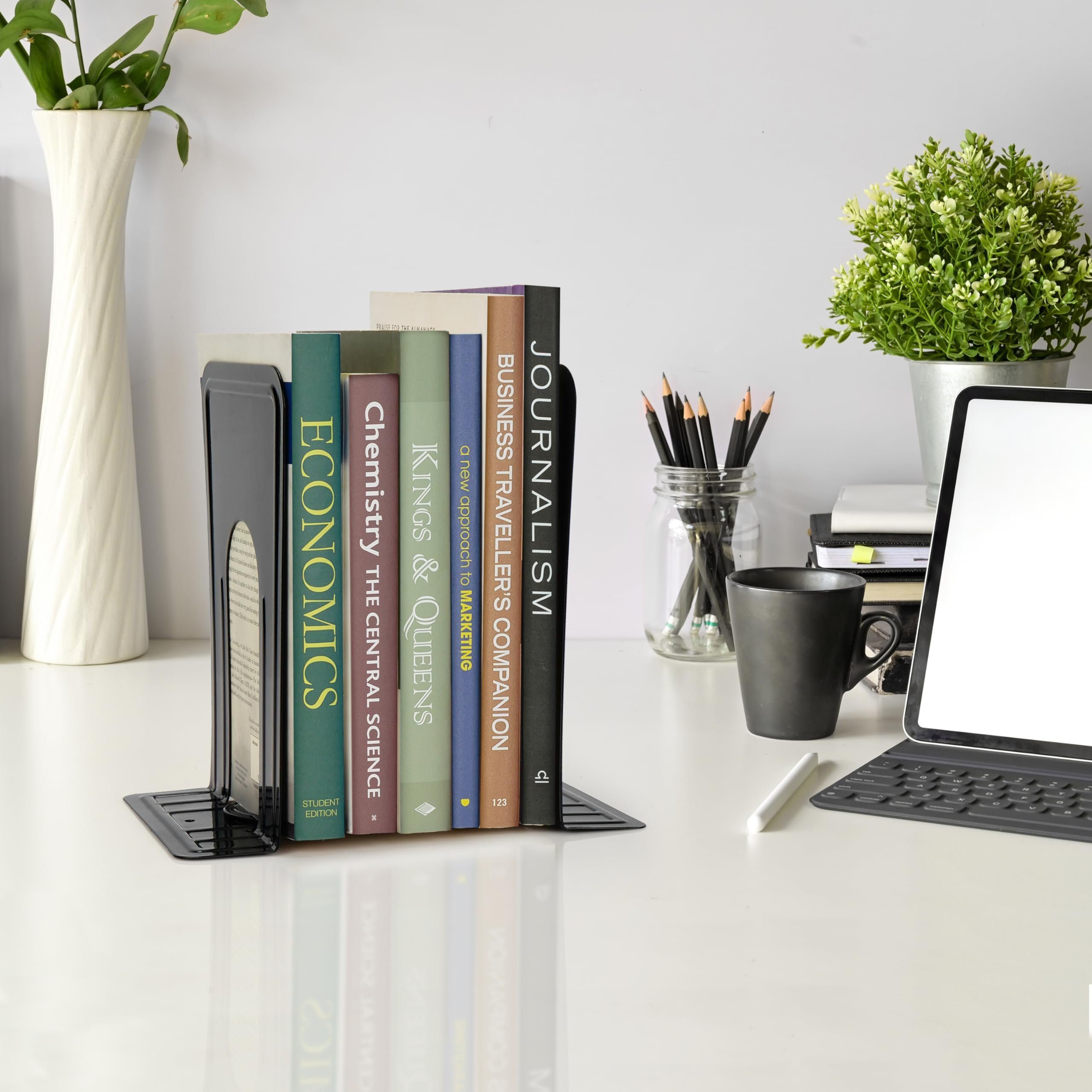 Belle Vous Zeitungsständer Metallische Schwarze Rutschfeste Buchstützen für Bücher und DVDs, Metal Black Anti-Slip Bookends for Books and DVDs