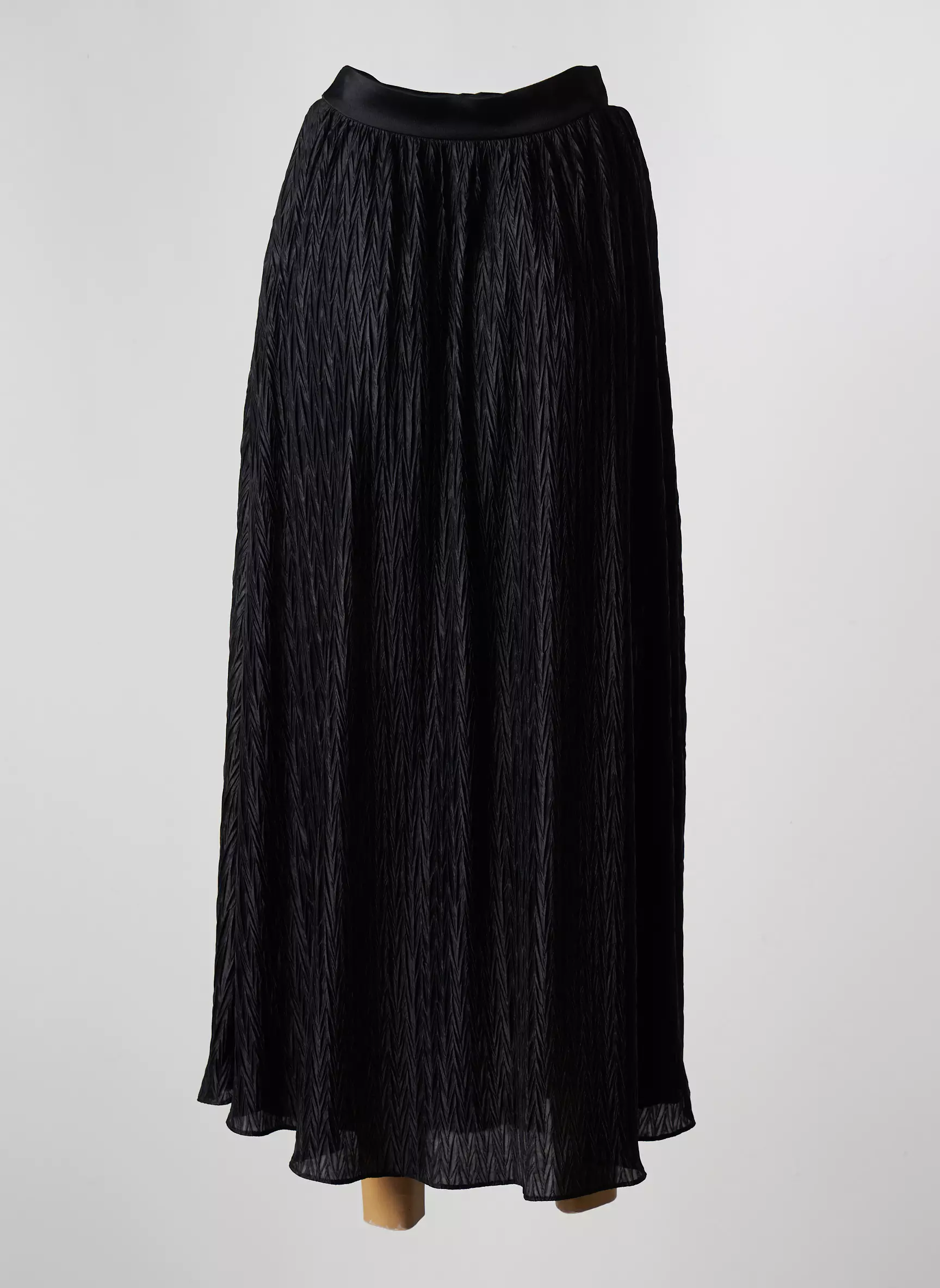 Symbiose Jupes Longues Femme couleur noir