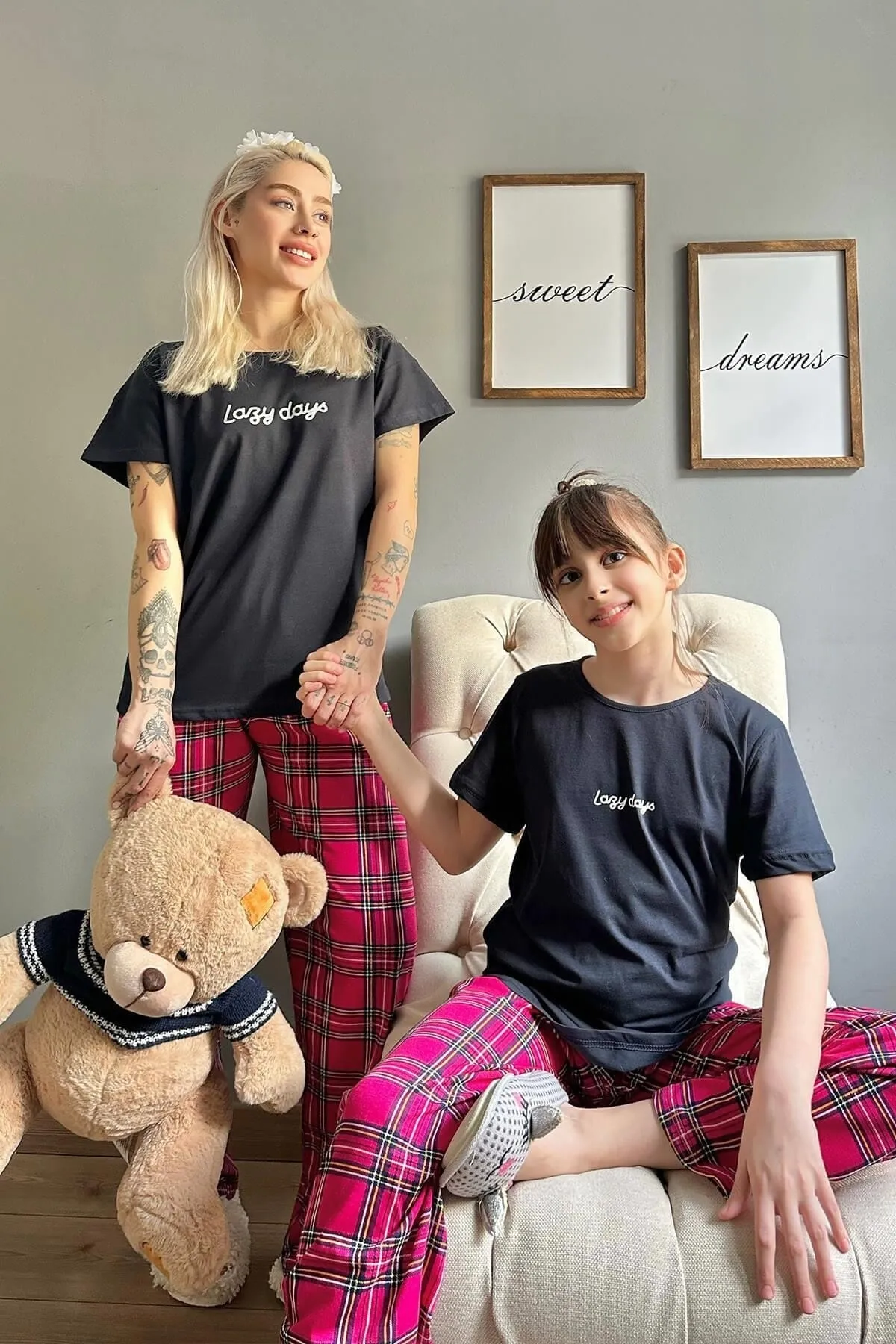 Pijamaevi  Lazy Days Kurzarm-Mutter-Tochter-Familienpyjama – Damen-Set