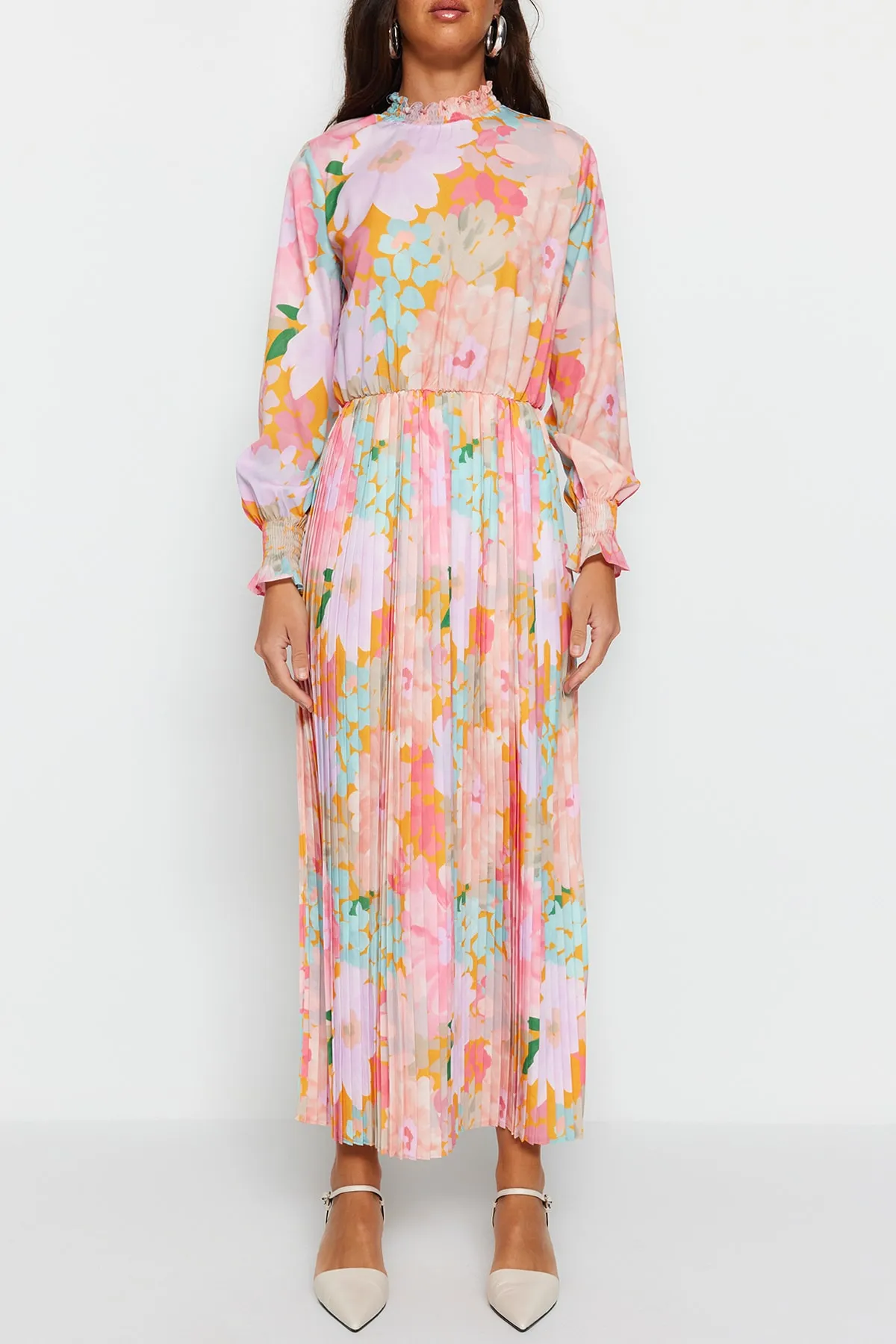 Trendyol Modest  Rosa, mehrfarbiger Rock, plissiertes, gewebtes Blumenkleid TCTAW23EB00260