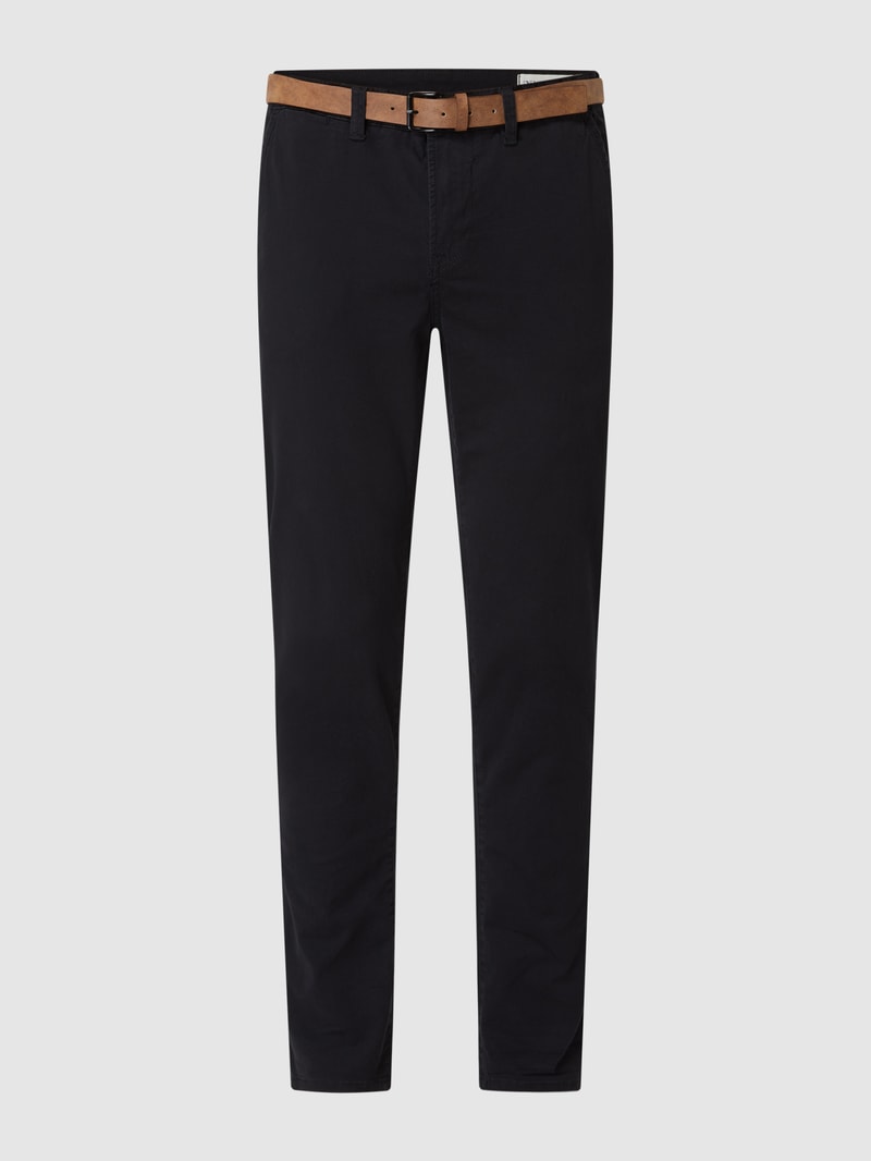 Slim Fit Chino mit Gürtel in schwarz