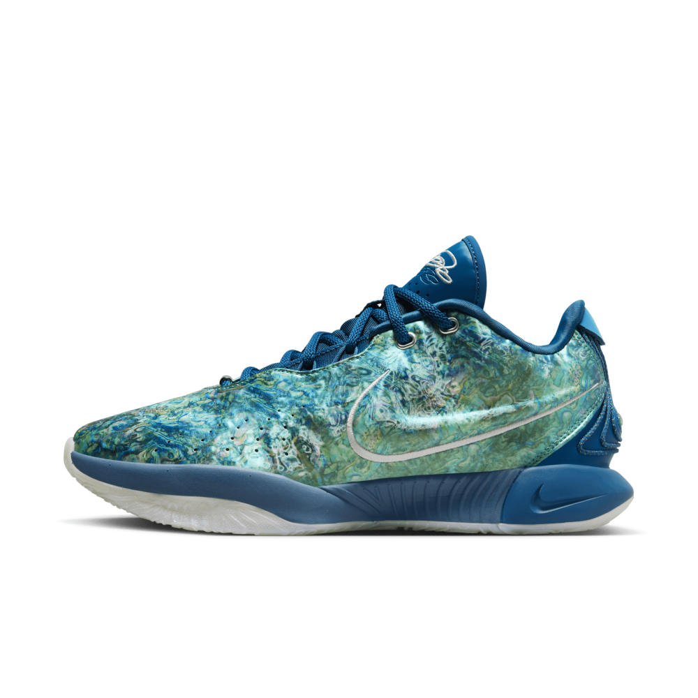 Nike LeBron 21 FN0708-400 / blau