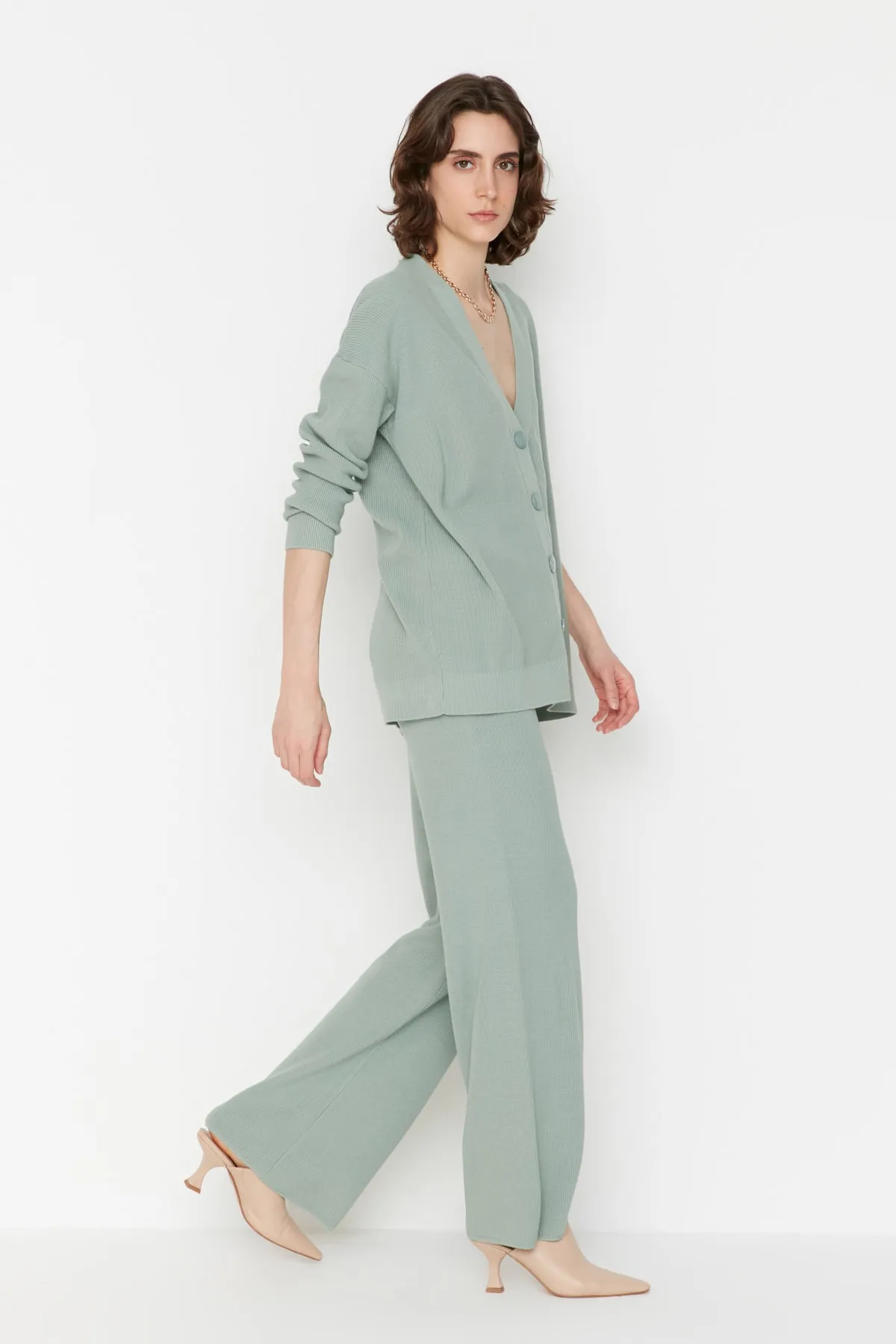 Trendyol Collection  Mintfarbenes Super-Oversize-Strickoberteil und -Unterteil-Set TWOAW23AU00001
