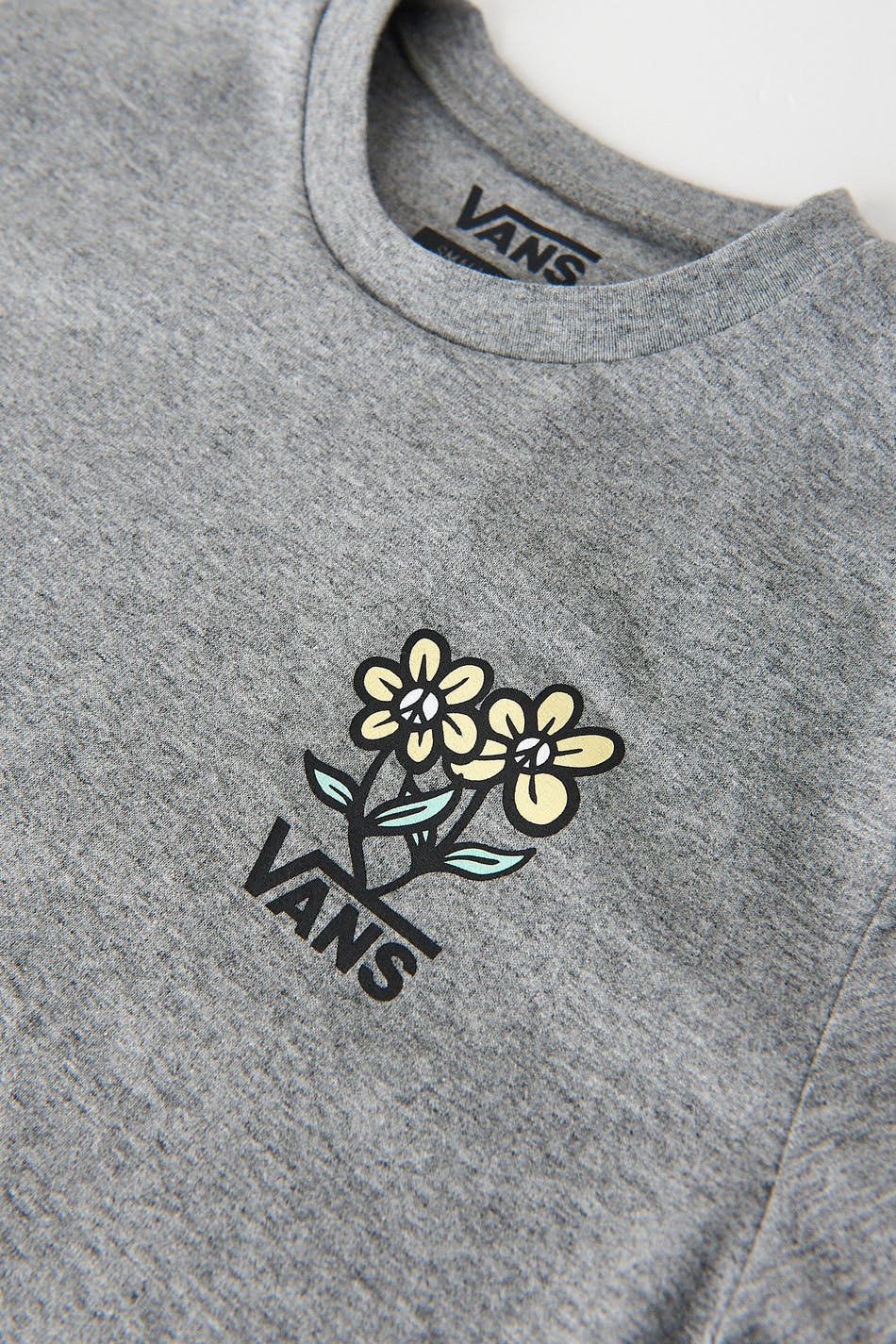 Ground level crew tee