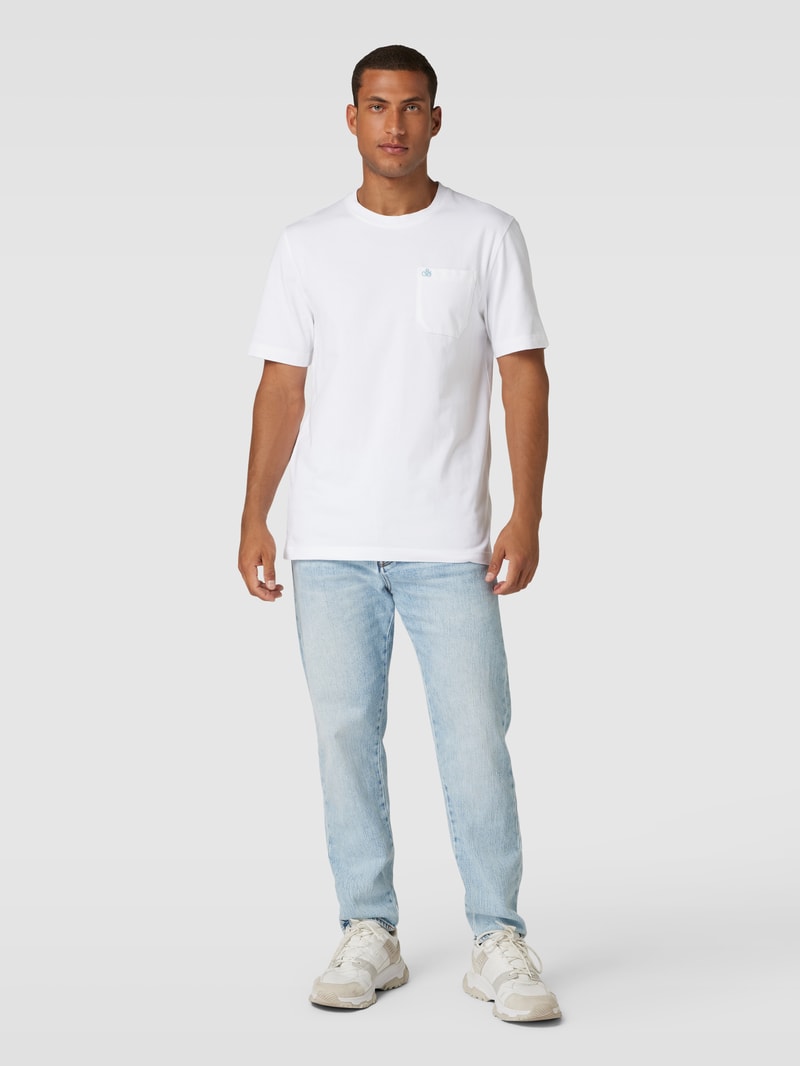 T-Shirt mit Brusttasche in weiß