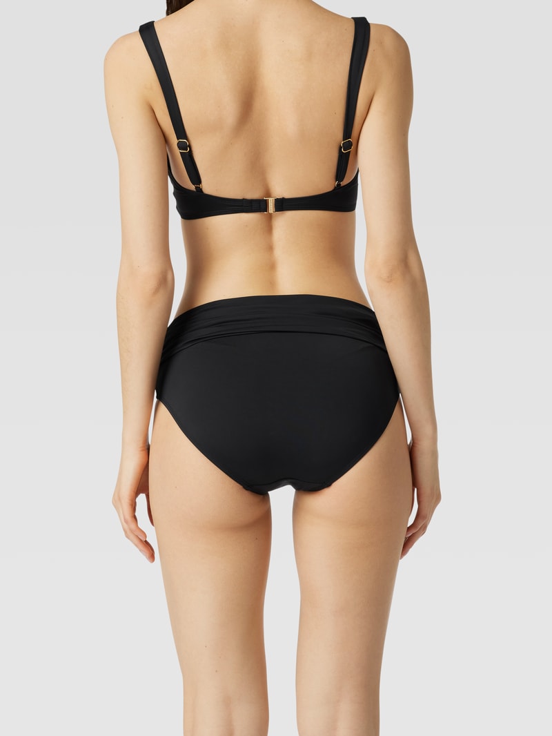 Badehose mit Inside-Out-Nähten in schwarz
