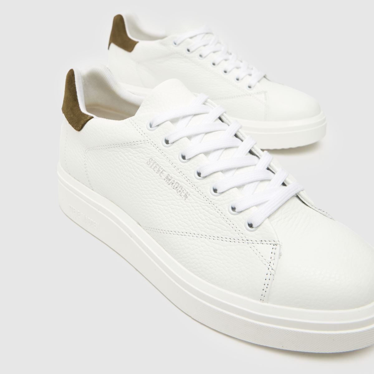 Steve Madden Fynner sportcipő fehér multiszínű színben