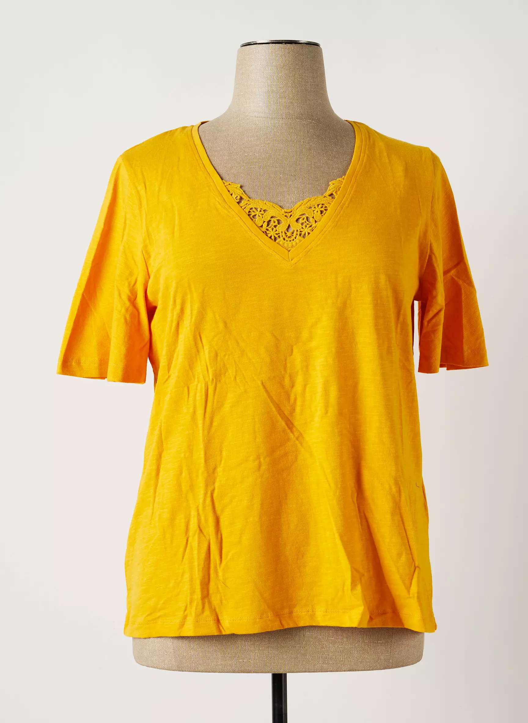 La Fiancee Du Mekong Tshirts Femme couleur jaune