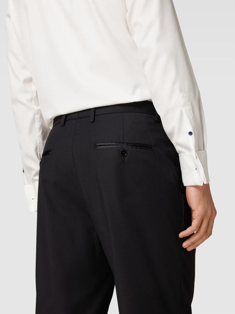 Slim Fit Anzughose mit Eingrifftaschen Modell 'sveta' in schwarz