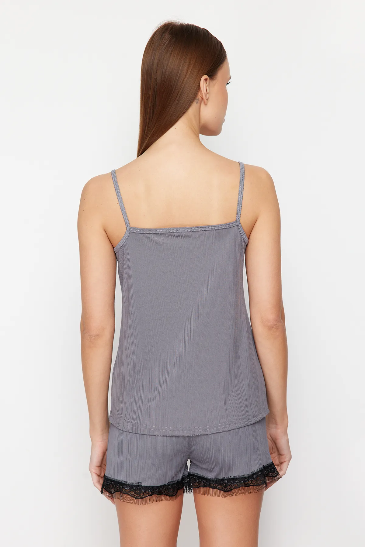 Trendyol Collection  Pyjama-Set aus Strick mit Kordel - Anthrazit, Spitzendetail, Kordelriemen THMSS24PT00360