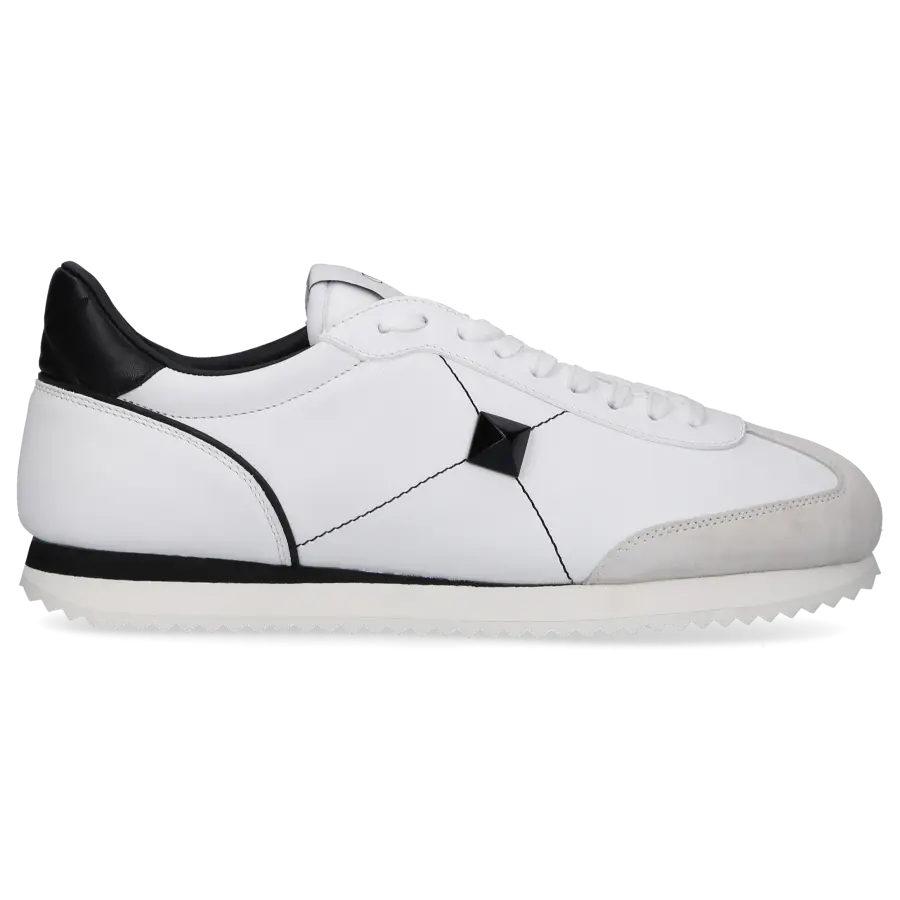 Valentino Garavani - Sneaker low STUD AROUND Kalbsleder - weiß