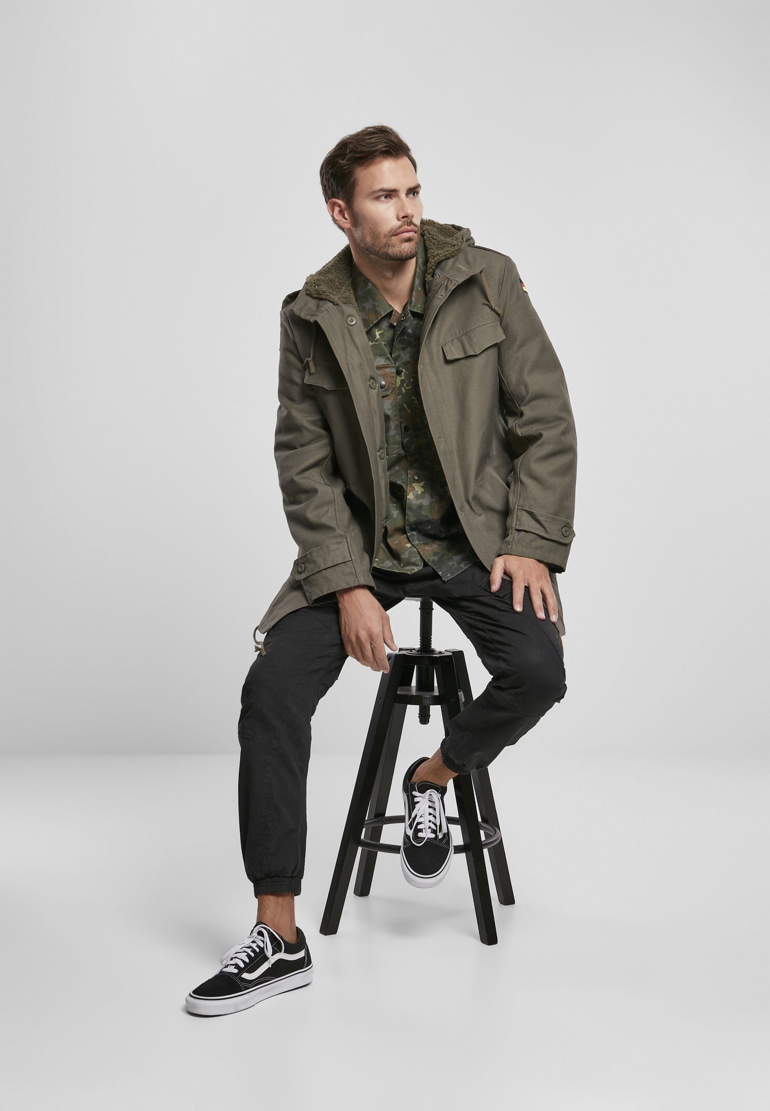 Brandit Outdoorjacke Herren BW Flag Parka (1-St)