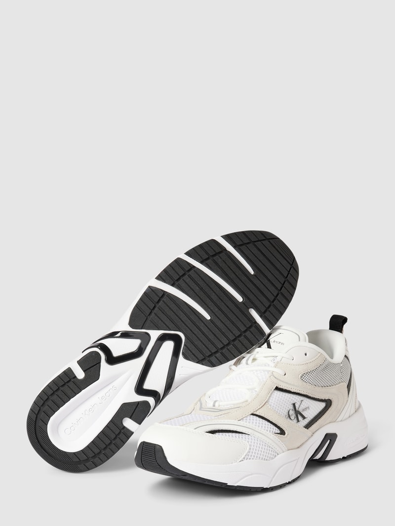Sneaker mit Label-Details Modell 'RETRO' in weiss